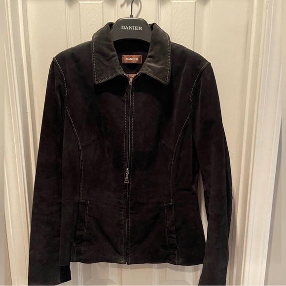 Danier Jackets & Blazers - Danier Women's Black Suede Leather Jacket